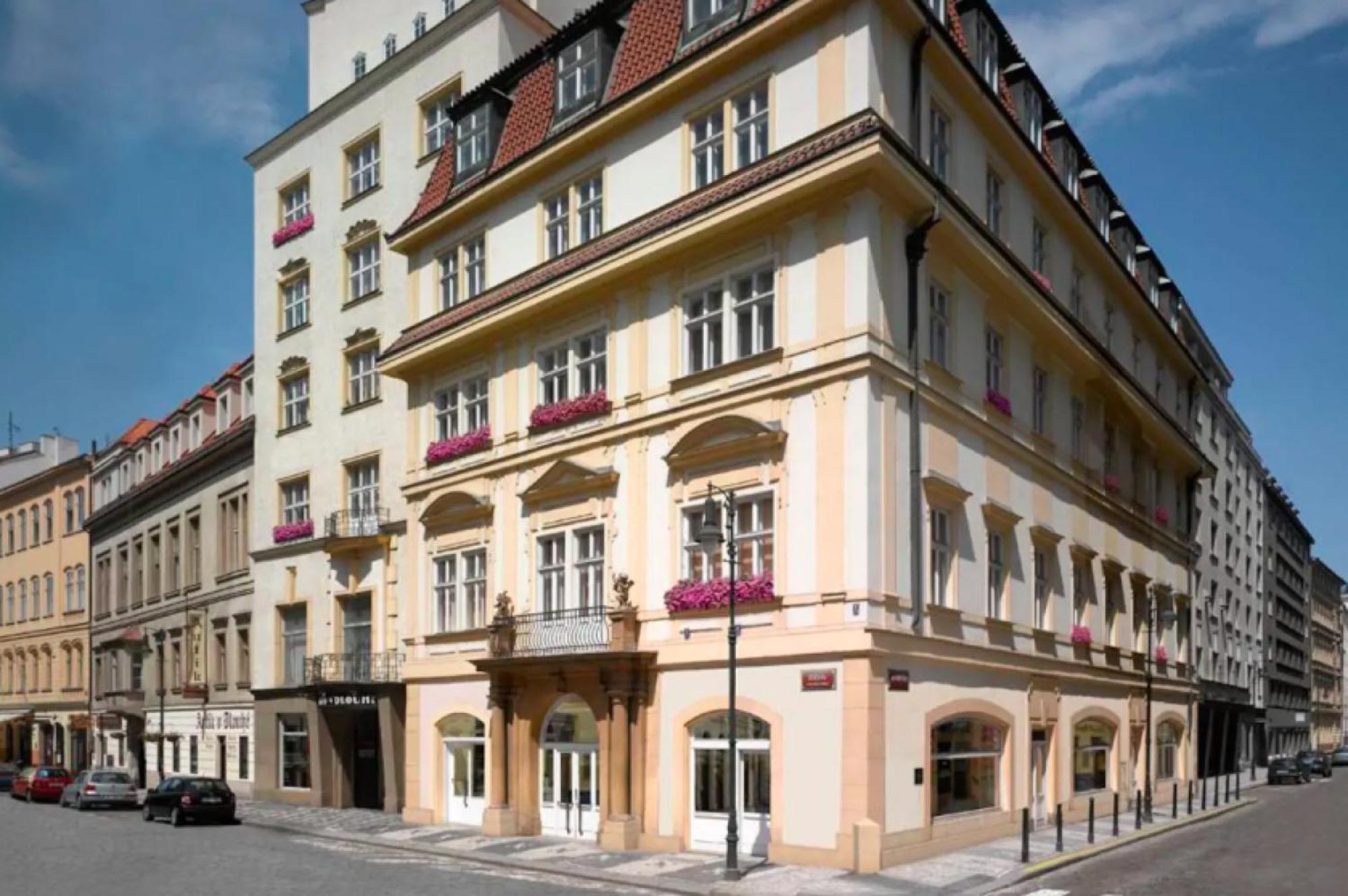 Unique Old Town Apartments At Palace Dlouha Praga Exterior foto